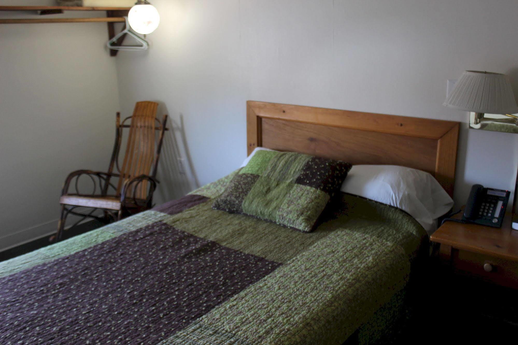 Casselman Inn Grantsville ภายนอก รูปภาพ